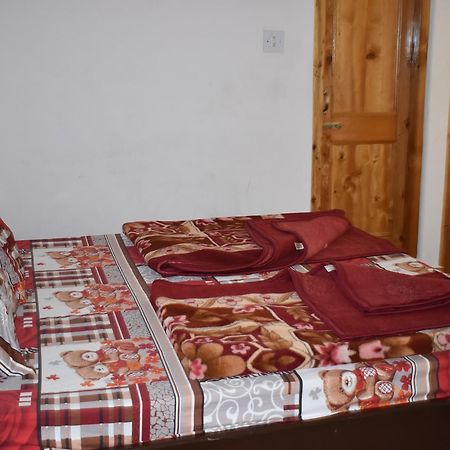 White House Kasol Hotel Buitenkant foto