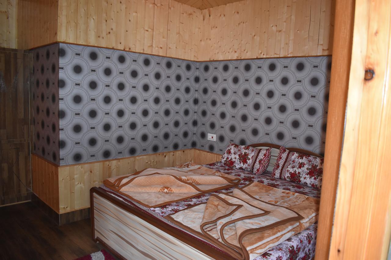 White House Kasol Hotel Buitenkant foto