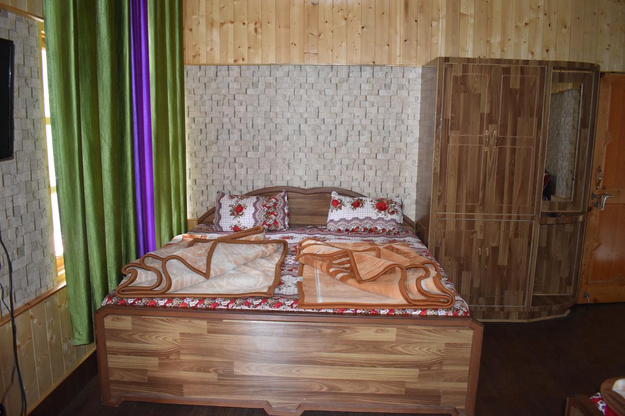 White House Kasol Hotel Buitenkant foto